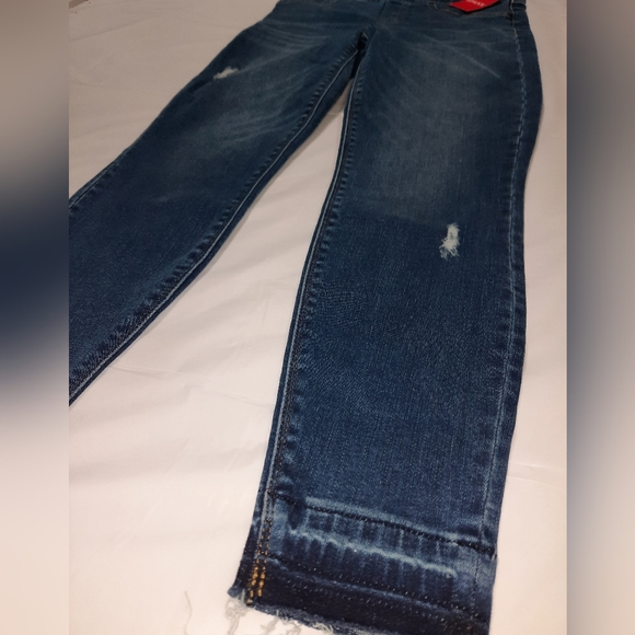 Spanx | Petite Distressed Ankle Skinny Pull On Jeans Size XS NWT - Picture 9 of 12